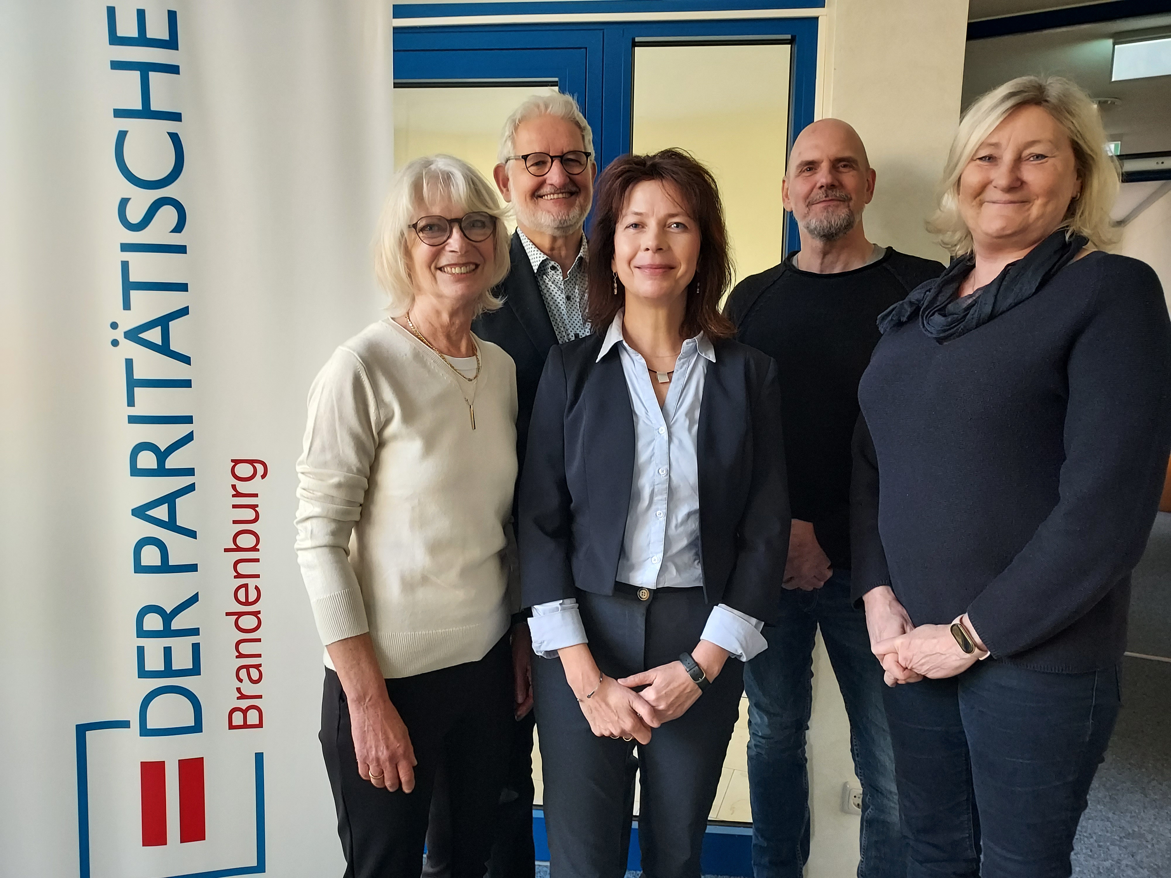 Elona Müller-Preinesberger, Andreas Kaczynski, Diana Robel, Thomas Lettow, Carola Ahlert (l.n.r.) Vorstand und Verbandsrat des Paritätischen Brandenburg